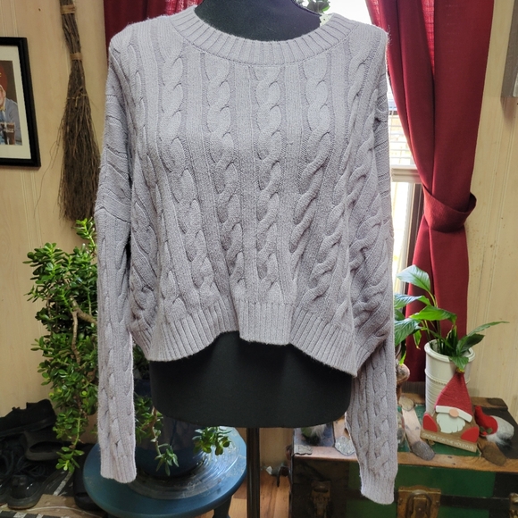 Hollister womens medium lavender cropped chainknit sweater slouchy - Picture 2 of 8